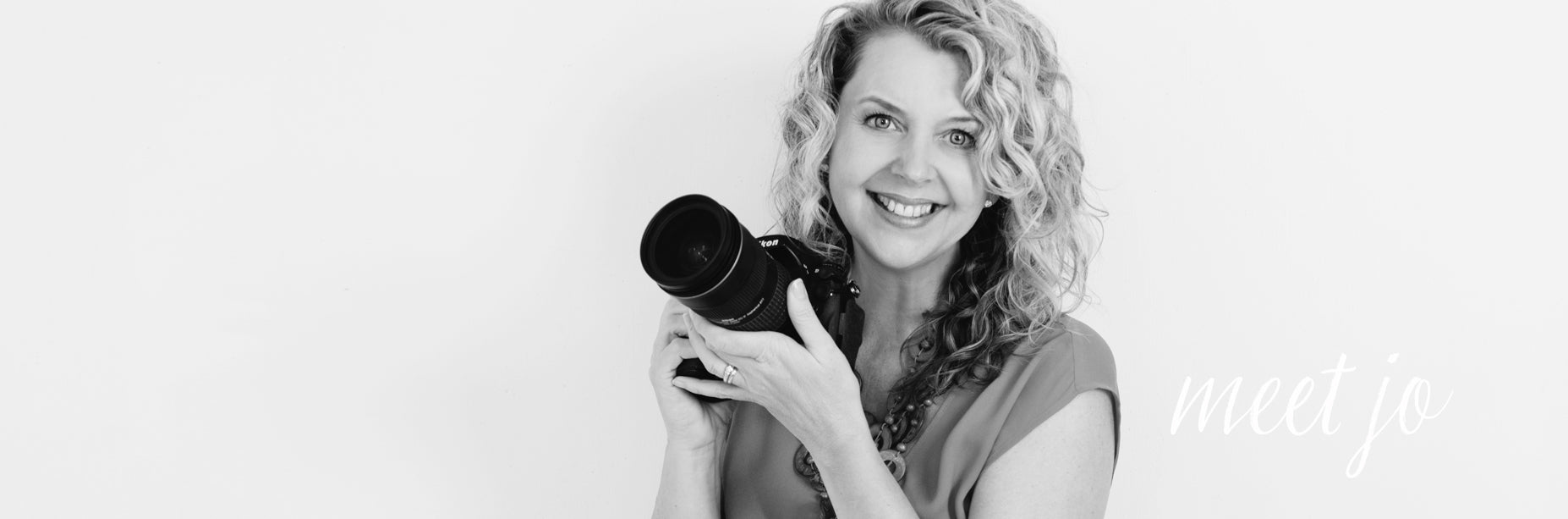 Jo Westaway photography - Brisbane leading headshot , personal brand and business portrait photographer